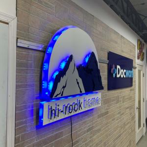 outdoor lighted business signs near me